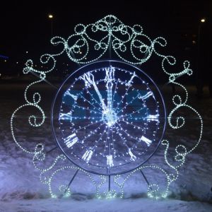Декоративная декорация Часы 250 см